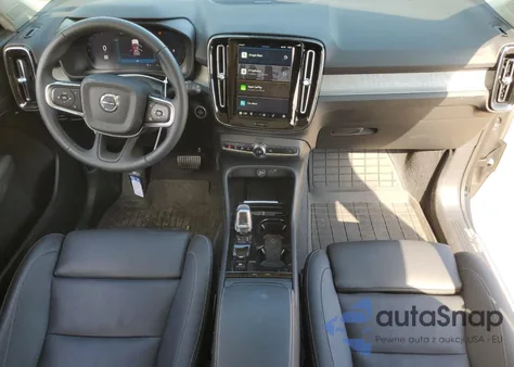 2024 Volvo Xc40 Plus z USA, uszkodzony, nr VIN YV4L12UL3R2274043